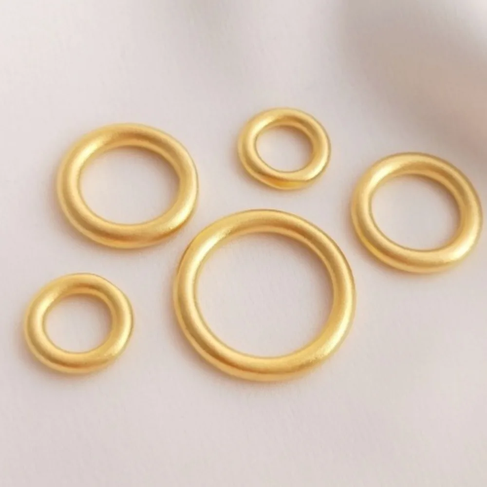 Alcohol Plain Ring Qiankun Handmade DIY Braided Hand Rope Bracelet Card Ring Connecting Concentric Ring
Alcohol Plain Ring Qiankun Handmade DIY Braided Hand Rope Bracelet Card Ring Connecting Concentric Ring