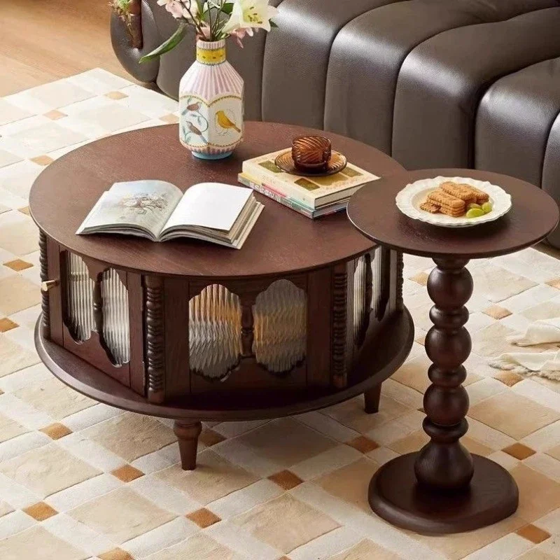 French retro coffee table combination solid wood small apartment living room home light luxury high-end sense American medieval
French retro coffee table combination solid wood small apartment living room home light luxury high-end sense American medieval