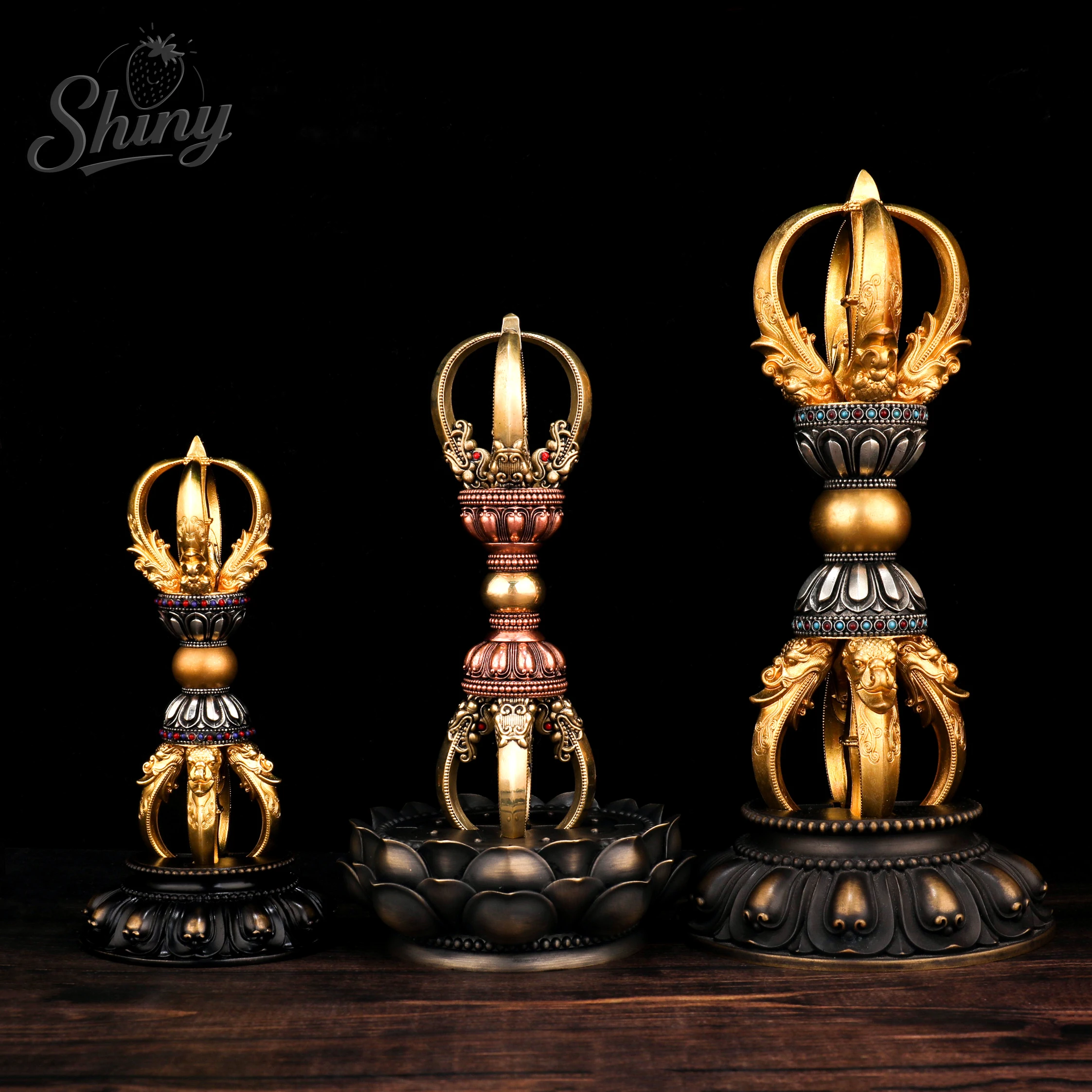 Tibetan Pure Brass Yongle Five-pronged Puja Vajra Demon-subduing Vajra Buddhist Altar Ritual Implement Home Decor Ornaments
Tibetan Pure Brass Yongle Five-pronged Puja Vajra Demon-subduing Vajra Buddhist Altar Ritual Implement Home Decor Ornaments