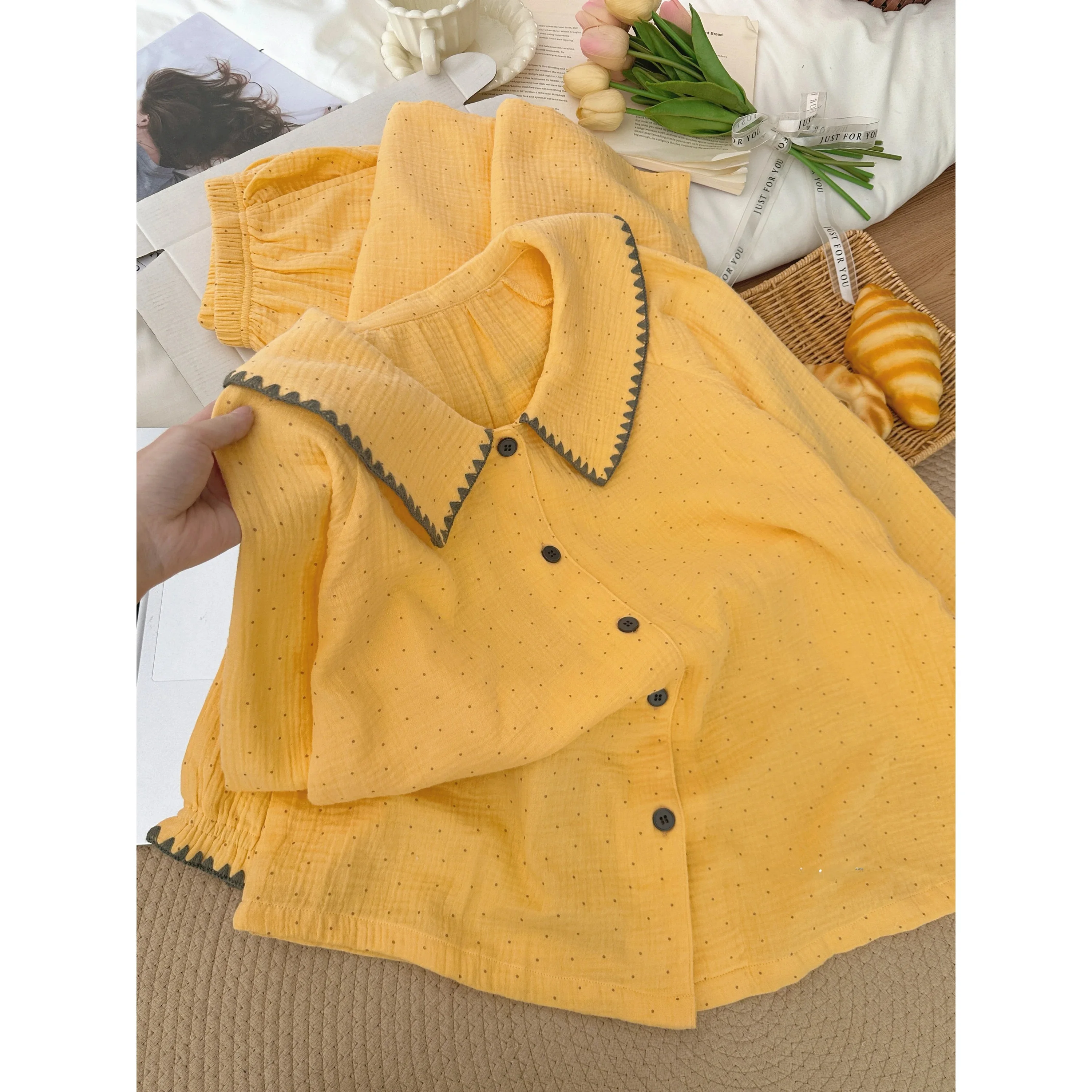 Sweet Girl's Long Sleeve Doll Collar Polka Dot Contrast Color Spring Autumn Home Clothes Set Women's Simple Splicing Sleepwear
Sweet Girl's Long Sleeve Doll Collar Polka Dot Contrast Color Spring Autumn Home Clothes Set Women's Simple Splicing Sleepwear