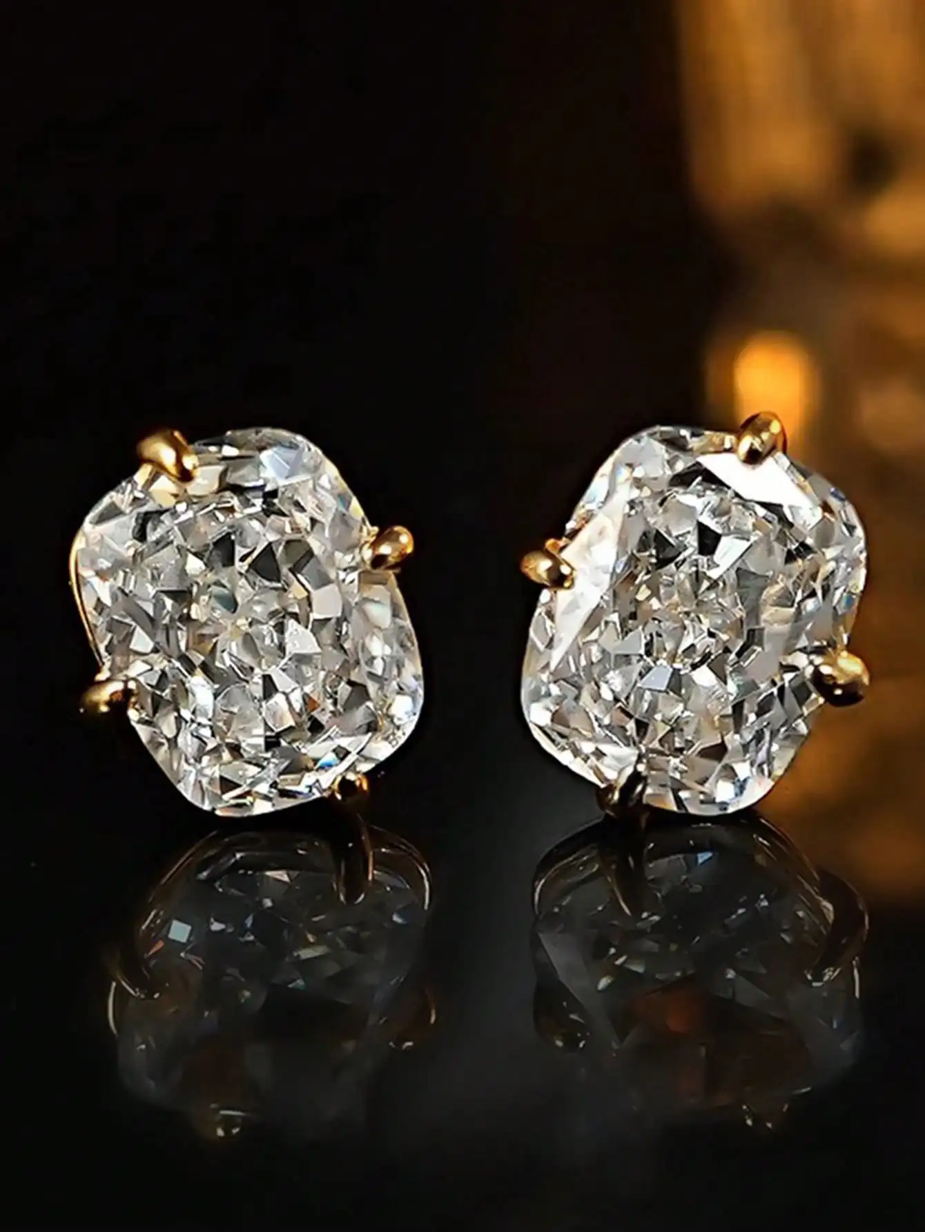 Cushion Cut Cubic Zirconia Stud Earrings for Women, Perfect for Parties, Anniversaries & Valentine's Day
Cushion Cut Cubic Zirconia Stud Earrings for Women, Perfect for Parties, Anniversaries & Valentine's Day