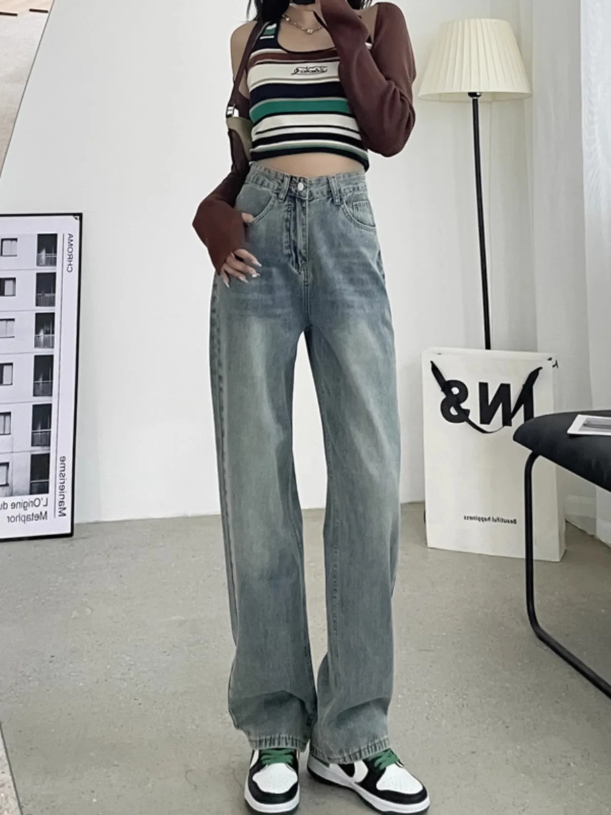 High Waist Loose Wide Leg Jeans Women's Thin Retro Drape Straight Long Pants Trendy Cotton Polyester Spandex Blend Long Pants
High Waist Loose Wide Leg Jeans Women's Thin Retro Drape Straight Long Pants Trendy Cotton Polyester Spandex Blend Long Pants