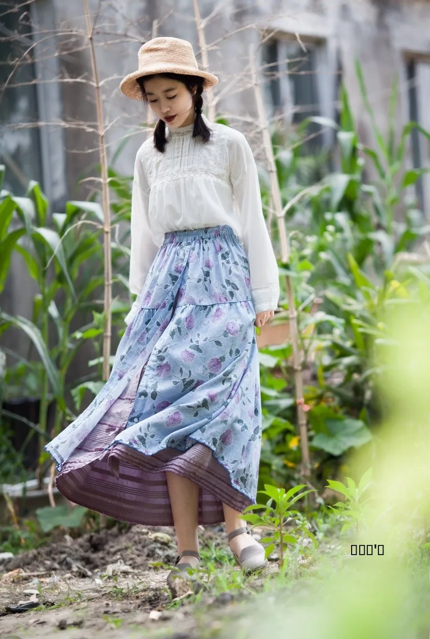 Endl Summer Linen Printed Hydrangea f Skirt with Curly Tooth Full Opening Jaet mid Length A-Line Skirt
Endl Summer Linen Printed Hydrangea f Skirt with Curly Tooth Full Opening Jaet mid Length A-Line Skirt