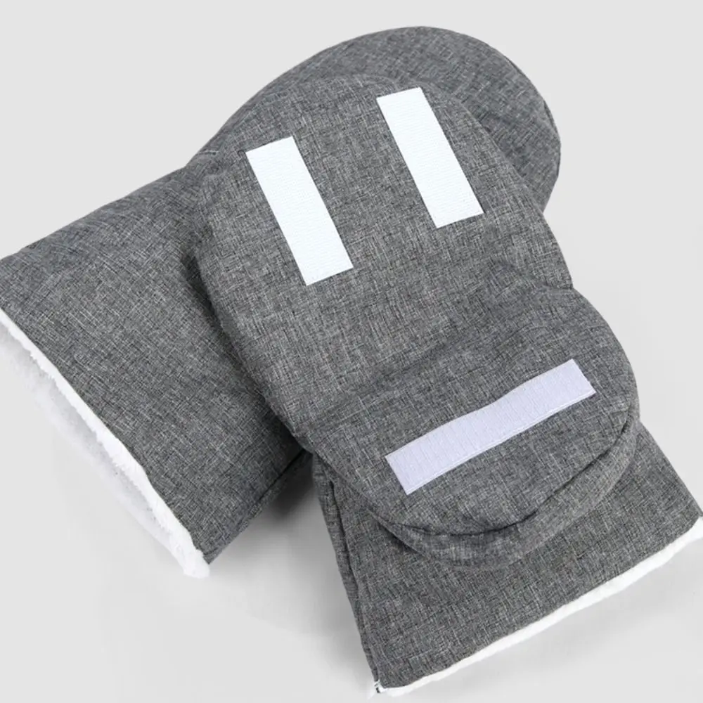 Warm Fleece Lined Winter Strollers Gloves Thicken Waterproof Nylon Exterior Pram Hand Warmers Adjustable Anti-Freeze
Warm Fleece Lined Winter Strollers Gloves Thicken Waterproof Nylon Exterior Pram Hand Warmers Adjustable Anti-Freeze