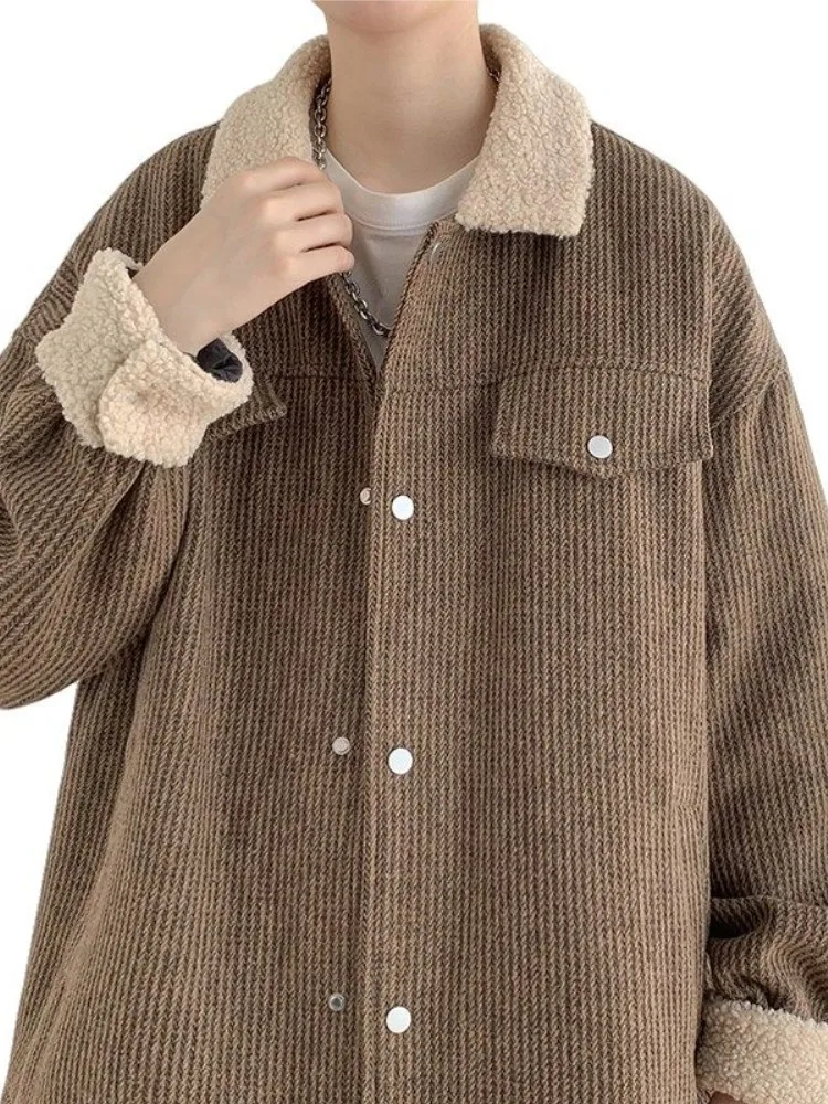 Retro Japanese Sle Corduroy Jaet Men's Winter Cotton Thiened Faion Brand High-End Sensation Small Fraance Sle Coat
Retro Japanese Sle Corduroy Jaet Men's Winter Cotton Thiened Faion Brand High-End Sensation Small Fraance Sle Coat