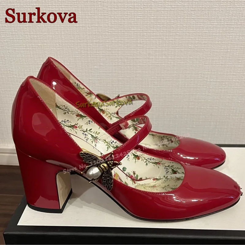 Red Leather Pumps Round Toe Thick Heel Buckle Strap Mary Jane Women'S Shoes Fashion Simple Casual Banquet Dress High Heels Pumps
Red Leather Pumps Round Toe Thick Heel Buckle Strap Mary Jane Women'S Shoes Fashion Simple Casual Banquet Dress High Heels Pumps