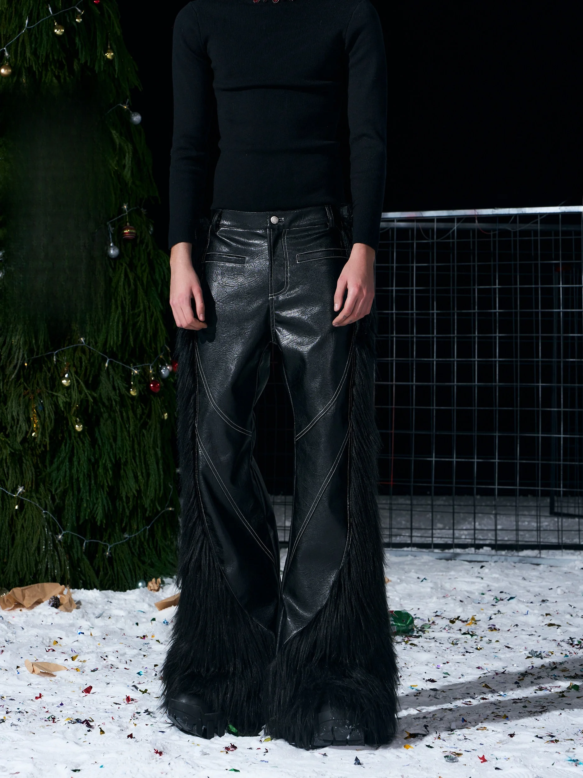 Мужские брюки-клеш с меховыми вставками в стиле пэчворк, зимние, модные, молодежные, повседневные, длинные, в стиле панк
Мужские брюки-клеш с меховыми вставками в стиле пэчворк, зимние, модные, молодежные, повседневные, длинные, в стиле панк