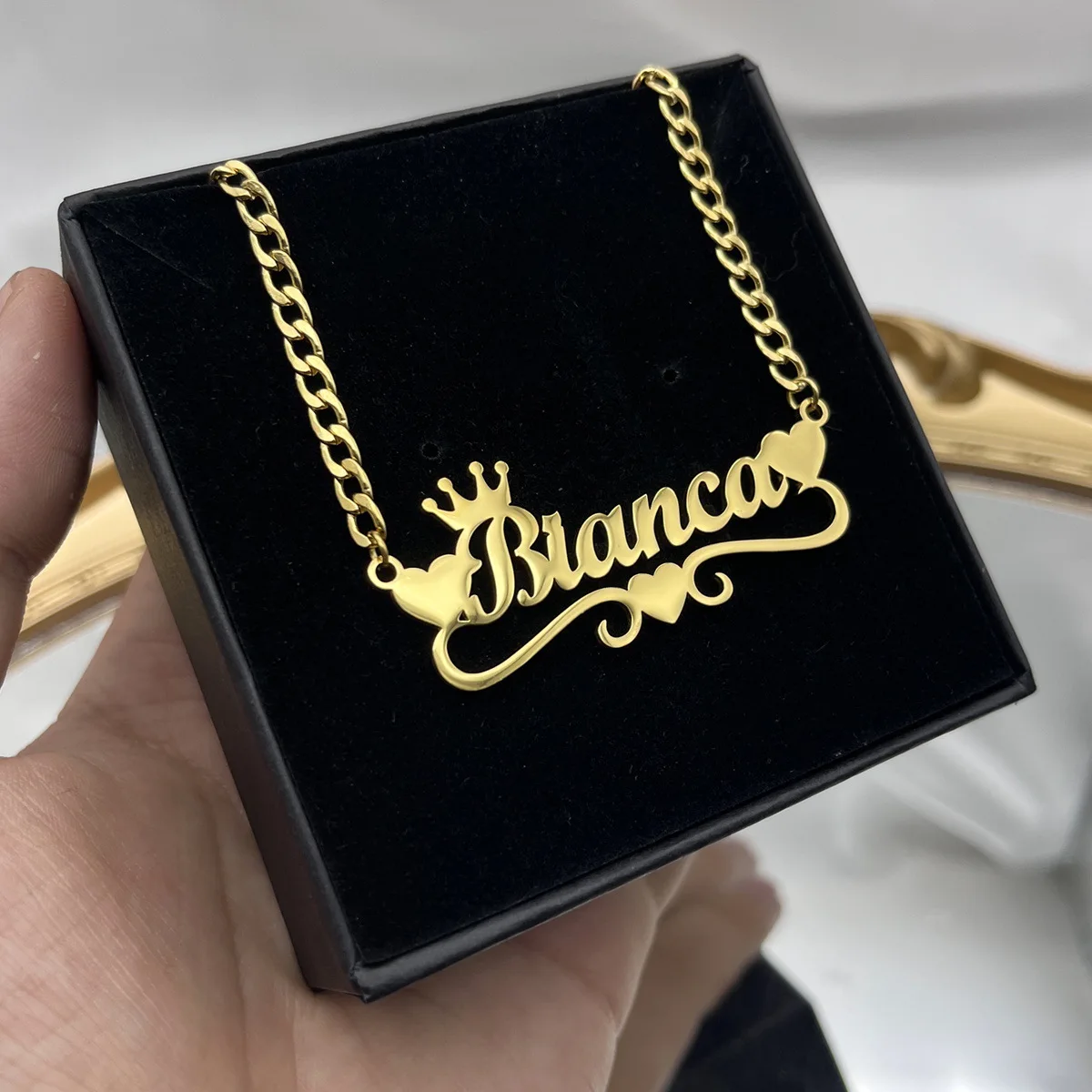 Customized Name Crown Necklaces Gold Color Stainless Steel Thick Chain Personalized Pendant Letter for Women Trendy Jewelry Gift
Customized Name Crown Necklaces Gold Color Stainless Steel Thick Chain Personalized Pendant Letter for Women Trendy Jewelry Gift
