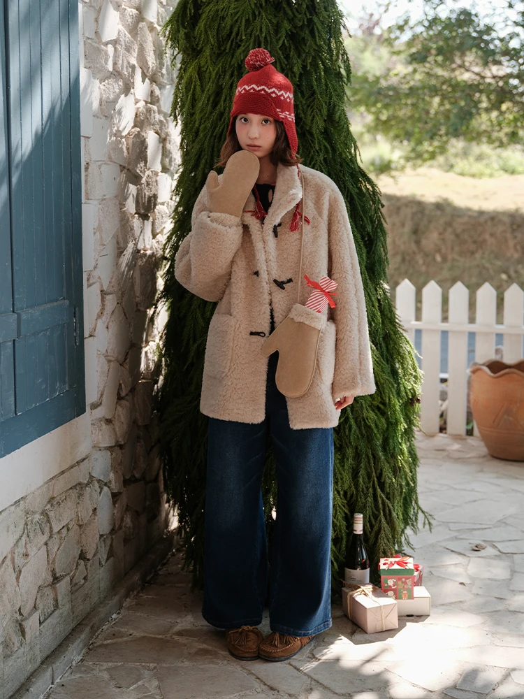 Botanique Plant Science Winter Woolen Lamb Fur Jaet Button up Long Sve Mid-Length Coat for Women Faionable Cold Weathe...
Botanique Plant Science Winter Woolen Lamb Fur Jaet Button up Long Sve Mid-Length Coat for Women Faionable Cold Weathe...