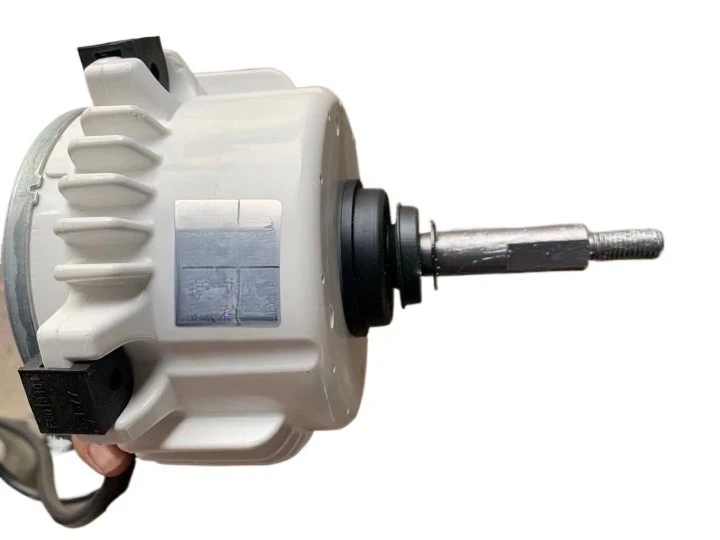Suitable for air conditioner brushless DC motor motor WZDK170-38G-1/SIC-81FW-F1170-1
Suitable for air conditioner brushless DC motor motor WZDK170-38G-1/SIC-81FW-F1170-1