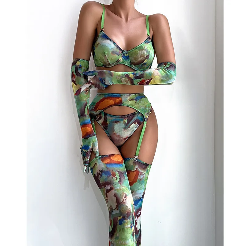 2024 Women Sexy Erotic Lingerie 5-piece Set with Gloves Stockings Mesh Printed UnderwireThin Mesh Perspective Underwear
2024 Women Sexy Erotic Lingerie 5-piece Set with Gloves Stockings Mesh Printed UnderwireThin Mesh Perspective Underwear