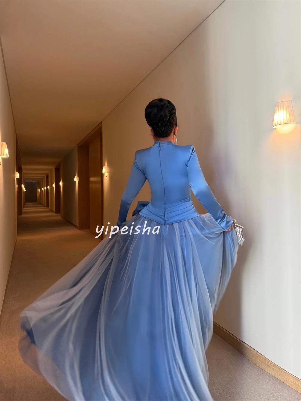 Customized Fashion Women Charmeuse Sequined Beading A-Line Evening Dress Formal Square Neck Long Sleeves Floor Lenght Party Gown
Customized Fashion Women Charmeuse Sequined Beading A-Line Evening Dress Formal Square Neck Long Sleeves Floor Lenght Party Gown