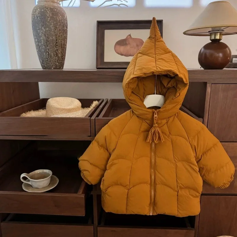Girls' Yellow Pointed Hat Cotton Coat Winter Thick and Warm Cute and Loose Cotton Coat for Children and Babies
Girls' Yellow Pointed Hat Cotton Coat Winter Thick and Warm Cute and Loose Cotton Coat for Children and Babies
