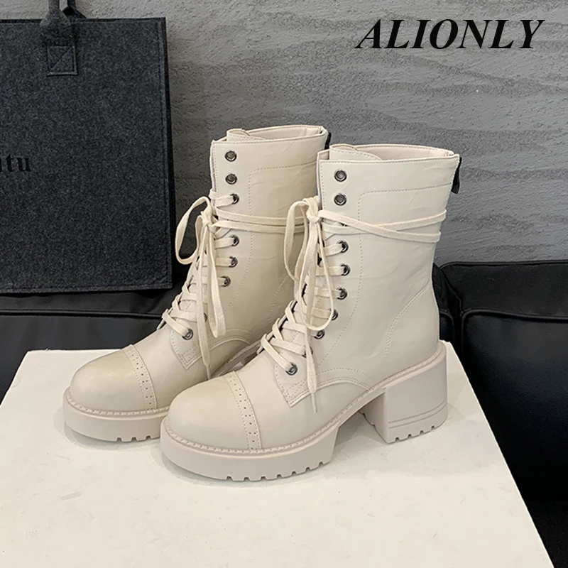 Alionly 2025 New Extreme Platform Boots Women For Autumn Winter Fashion Round Toe Thin Heels Ankle Strap Rivet Woman Boots
Alionly 2025 New Extreme Platform Boots Women For Autumn Winter Fashion Round Toe Thin Heels Ankle Strap Rivet Woman Boots
