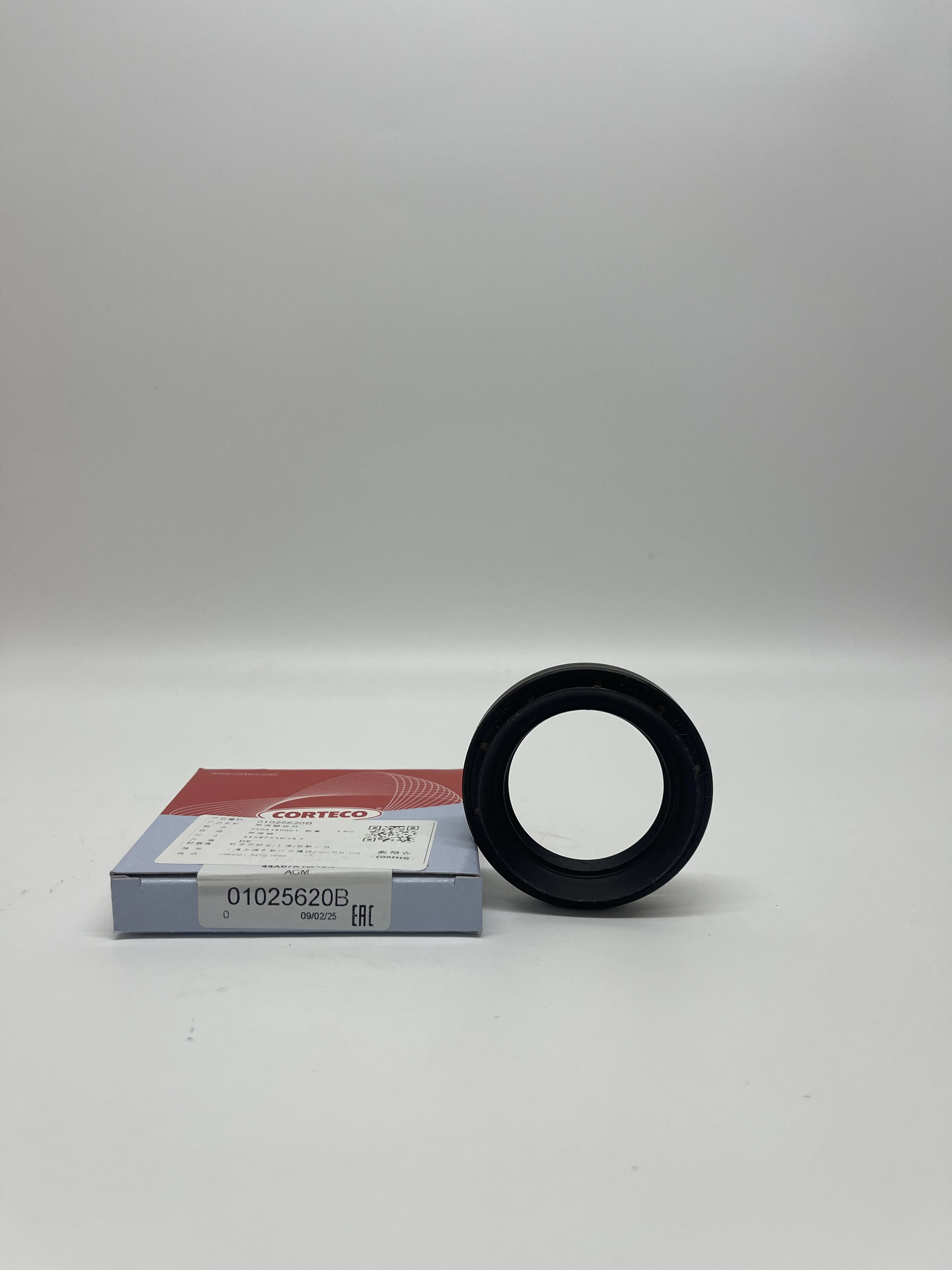 Front Axle Shaft Oil Seal 33107505601 31508860349 31508743675 Fits BM W F40 F45 F46 F48 F39 R60 X5 E70 E53 F15 F85 G05 F95
Front Axle Shaft Oil Seal 33107505601 31508860349 31508743675 Fits BM W F40 F45 F46 F48 F39 R60 X5 E70 E53 F15 F85 G05 F95