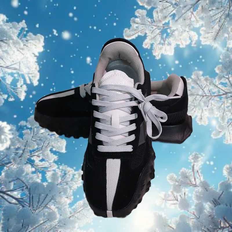 Hot selling couple style sneakers, suitable for running, fitness, mountaineering, daily casual wear, fashionable and versatile
Hot selling couple style sneakers, suitable for running, fitness, mountaineering, daily casual wear, fashionable and versatile
