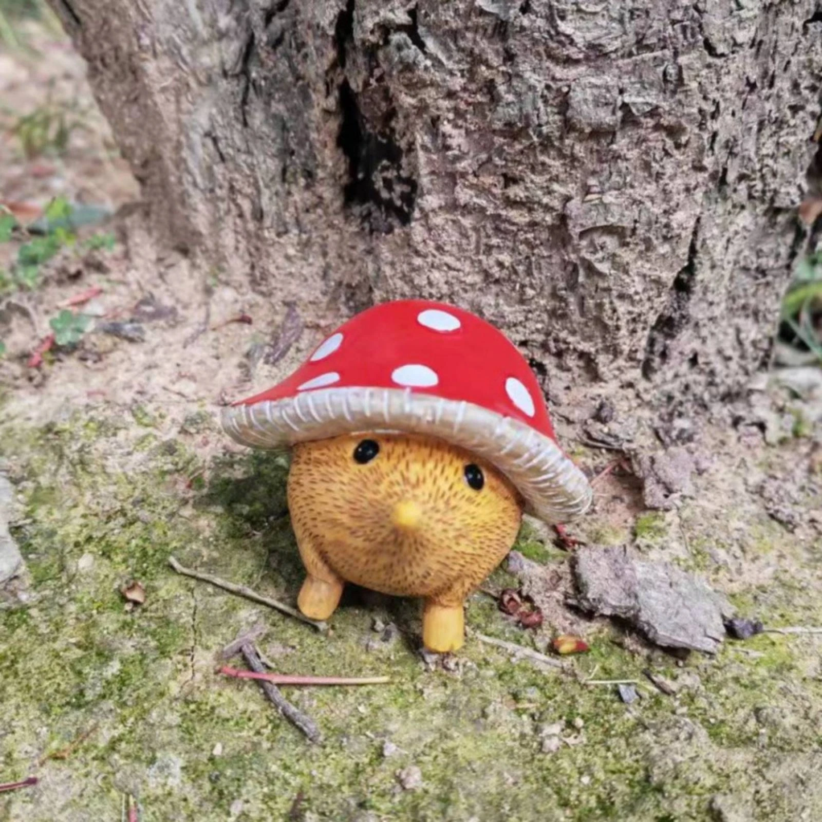 Hedgehog Under Fungus Cap Spotted Fungus Hedgehog Figurine Miniature Mini
Hedgehog Under Fungus Cap Spotted Fungus Hedgehog Figurine Miniature Mini