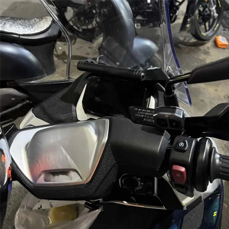 Motorcycle Accessories Mobile Phone Stand Holder Support GPS Navigation Bracket For CFMOTO 150SC SC150 2024 2025
Motorcycle Accessories Mobile Phone Stand Holder Support GPS Navigation Bracket For CFMOTO 150SC SC150 2024 2025