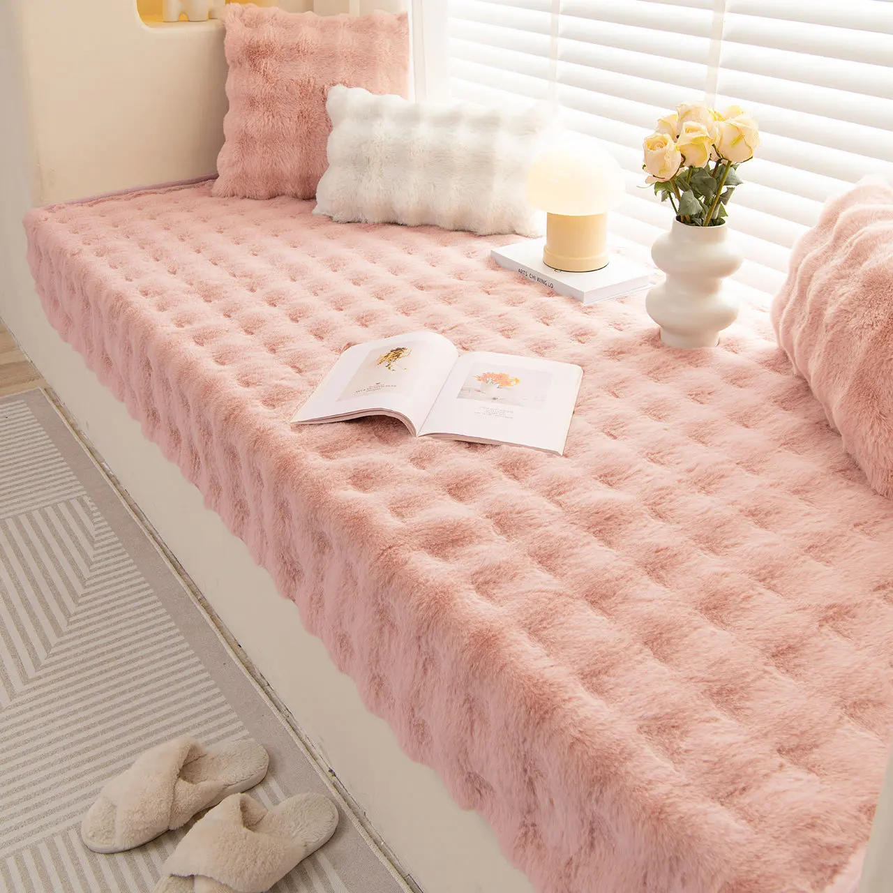 Imitation Rabbit Fur Carpet Modern Living Room Home Decor Balcony Bay Window Mats Children's Room Bedside Rug Plush Carpets S071
Imitation Rabbit Fur Carpet Modern Living Room Home Decor Balcony Bay Window Mats Children's Room Bedside Rug Plush Carpets S071
