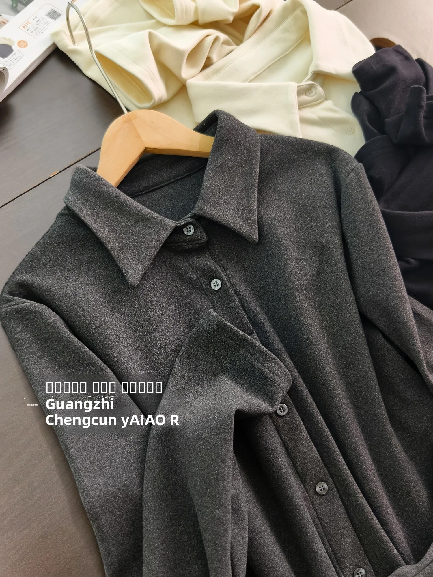 Ele Double-Faced Fce Heavy Embroidery arp Collar irt Women's Warmth oulder-Length Polyester Fiber Casual Sle
Ele Double-Faced Fce Heavy Embroidery arp Collar irt Women's Warmth oulder-Length Polyester Fiber Casual Sle