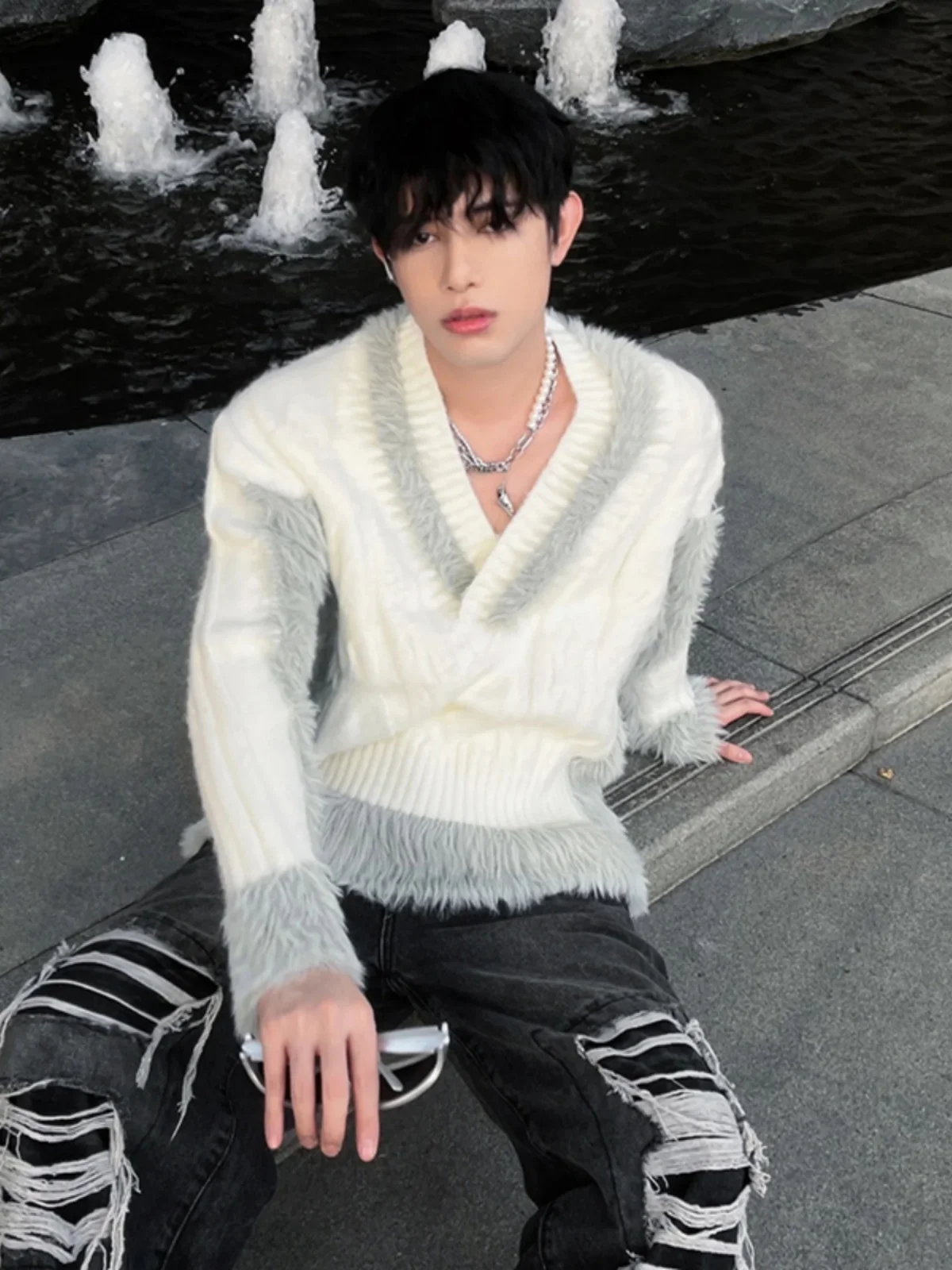 Autumn Winter Men's Large V-Ne Sweater American Cleanfit Furry Splicing High-End Knitted Coat Casual Loose Fit Long Sve
Autumn Winter Men's Large V-Ne Sweater American Cleanfit Furry Splicing High-End Knitted Coat Casual Loose Fit Long Sve