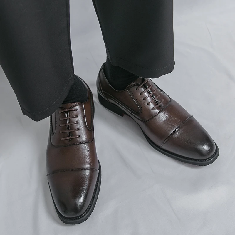 Men Oxford Shoes PU Low Heel Professional Classic Business Men Shoes Size 38-46
Men Oxford Shoes PU Low Heel Professional Classic Business Men Shoes Size 38-46