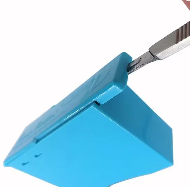 Discarded Blades and Needles Disposal Puncture Resistant Sharps Container for Dental Medical
Discarded Blades and Needles Disposal Puncture Resistant Sharps Container for Dental Medical