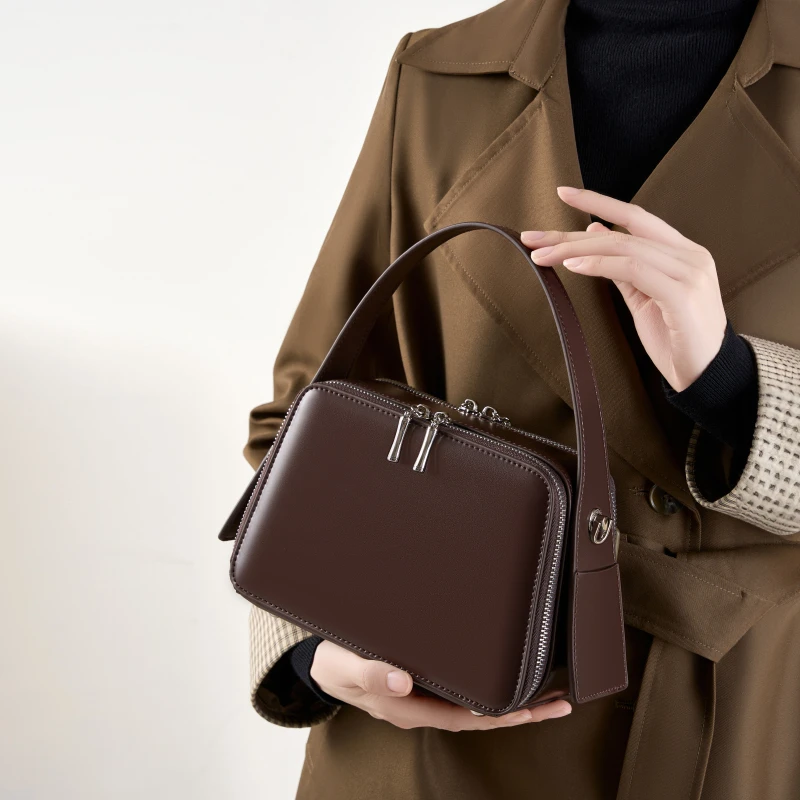 Burminsa Classic Genuine Leather Box Small Shoulder Bags For Women 2025 Luxury Designer Crossbody Purses Tote Ladies Handbags
Burminsa Classic Genuine Leather Box Small Shoulder Bags For Women 2025 Luxury Designer Crossbody Purses Tote Ladies Handbags