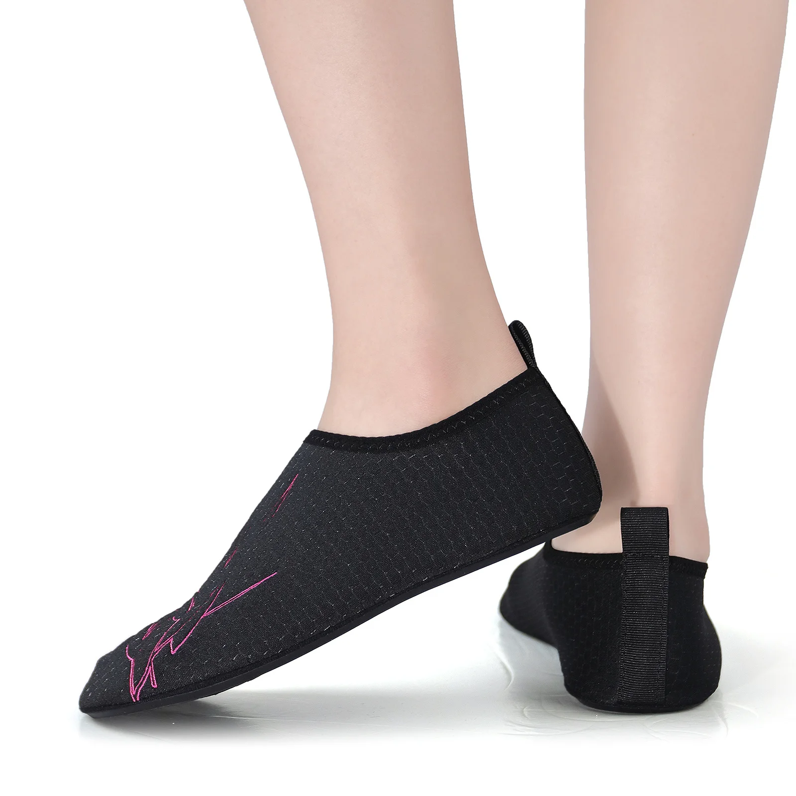 Men Women Water Shoes Black Bamboo Print Quick Dry Aqua Socks for Beach Swimming Surfing Wading
Men Women Water Shoes Black Bamboo Print Quick Dry Aqua Socks for Beach Swimming Surfing Wading