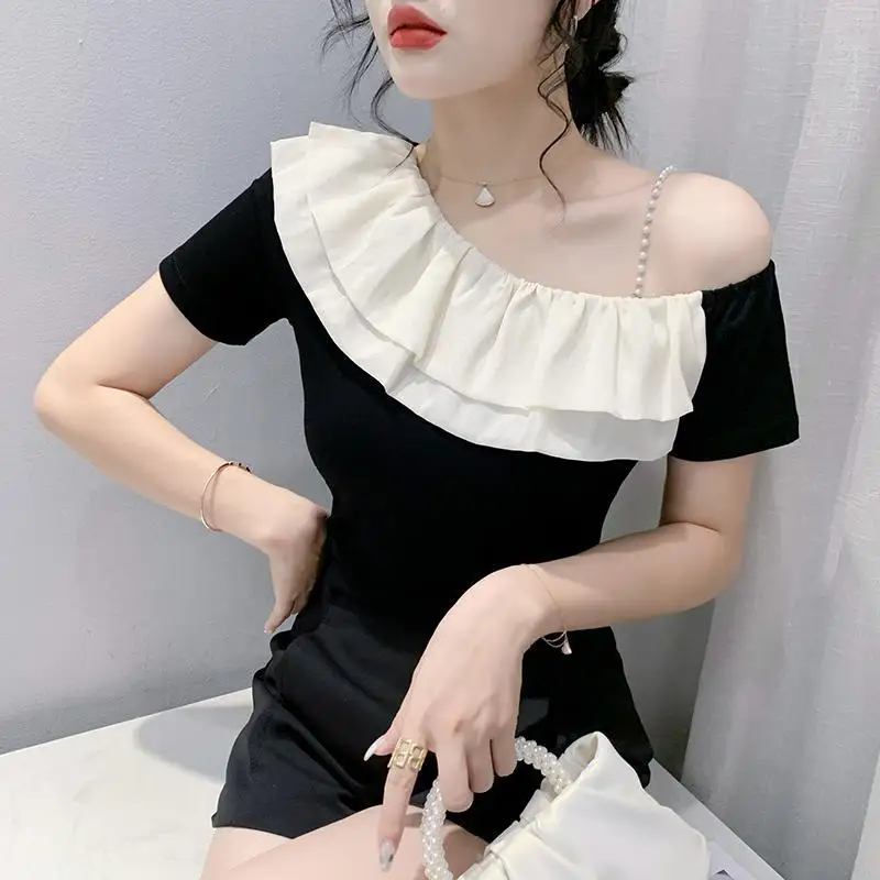 New Summer Fashion Design Sense One-shoulder Chain Fashion Versatile Temperament Slim Short-sleeved T-shirt Small for Women
New Summer Fashion Design Sense One-shoulder Chain Fashion Versatile Temperament Slim Short-sleeved T-shirt Small for Women