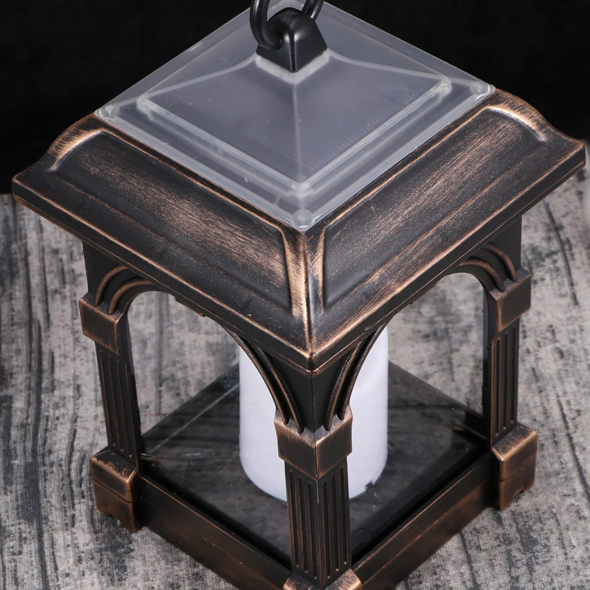 Solar Swing Wind Light Bronze Retro Vintage Hanging Lantern Solar LED Light Garden Decoration Lamp Outdoor Indoor
Solar Swing Wind Light Bronze Retro Vintage Hanging Lantern Solar LED Light Garden Decoration Lamp Outdoor Indoor