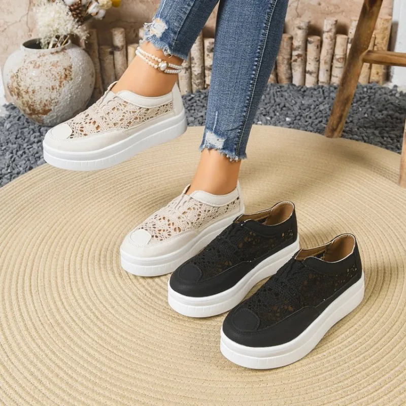 Women's Thick Soled Shoes Fashion Hollow Out Embroidery Slip-On Board Shoes Casual Comfortable Flat Platform Shoes
Women's Thick Soled Shoes Fashion Hollow Out Embroidery Slip-On Board Shoes Casual Comfortable Flat Platform Shoes