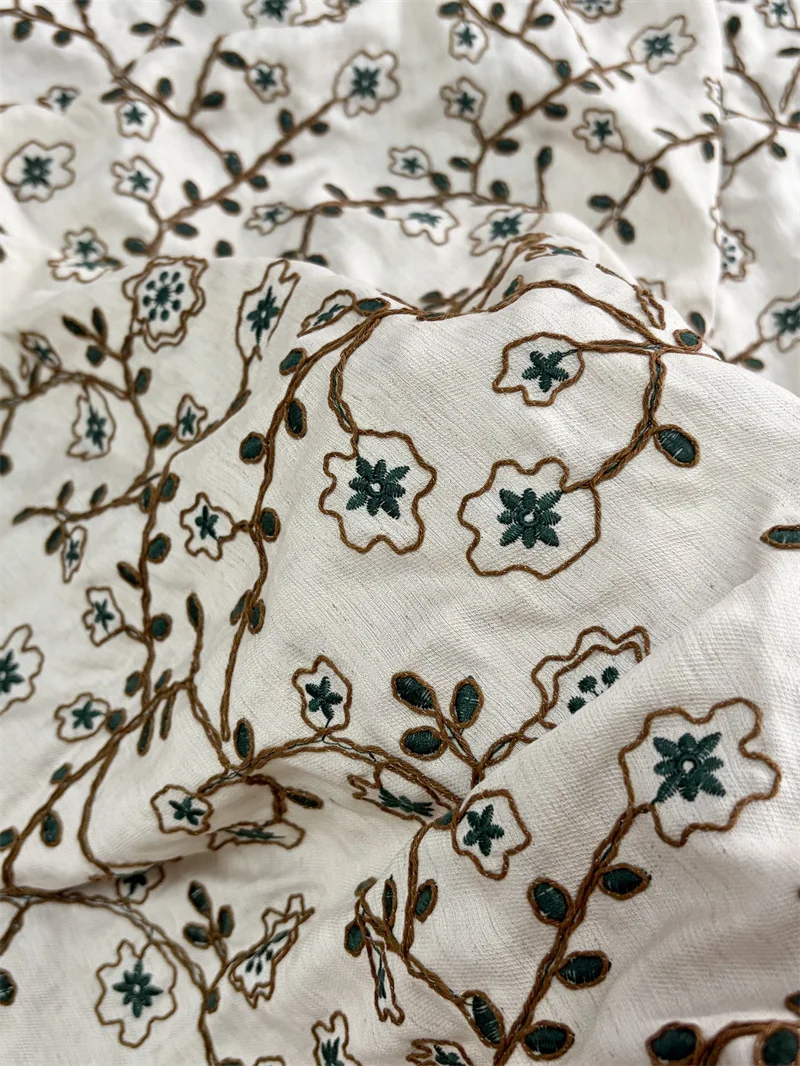 Two-color cord embroidery 3D flower cotton-linen fabric for clothing,bags,home sewing decorative cloth,DIY sewing fabric
Two-color cord embroidery 3D flower cotton-linen fabric for clothing,bags,home sewing decorative cloth,DIY sewing fabric