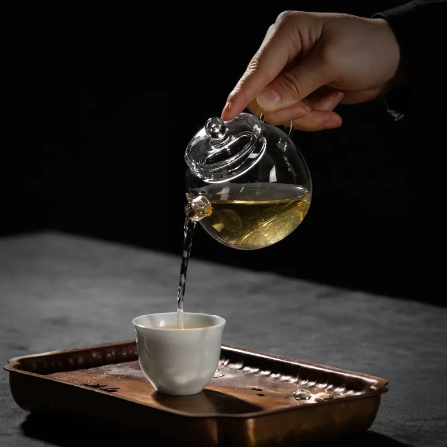 120ml Mini Small Glass Teapot With Filter Chinese Style Tea Maker Teaset Household High Temperature Flower Tea Pot Teaware
120ml Mini Small Glass Teapot With Filter Chinese Style Tea Maker Teaset Household High Temperature Flower Tea Pot Teaware
