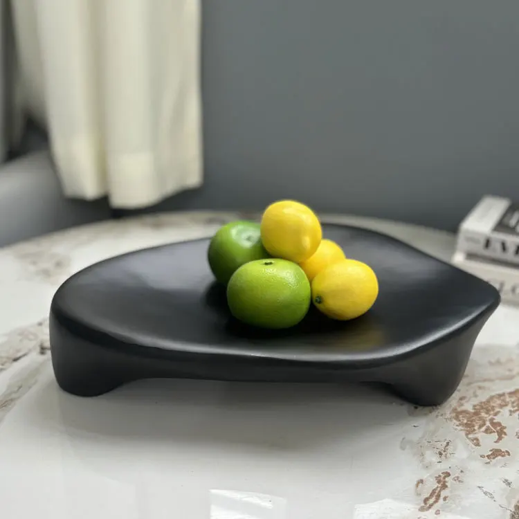 Modern simple art special-shaped tripod fruit plate model room home living room coffee table snack plate fruit plate tray orname
Modern simple art special-shaped tripod fruit plate model room home living room coffee table snack plate fruit plate tray orname