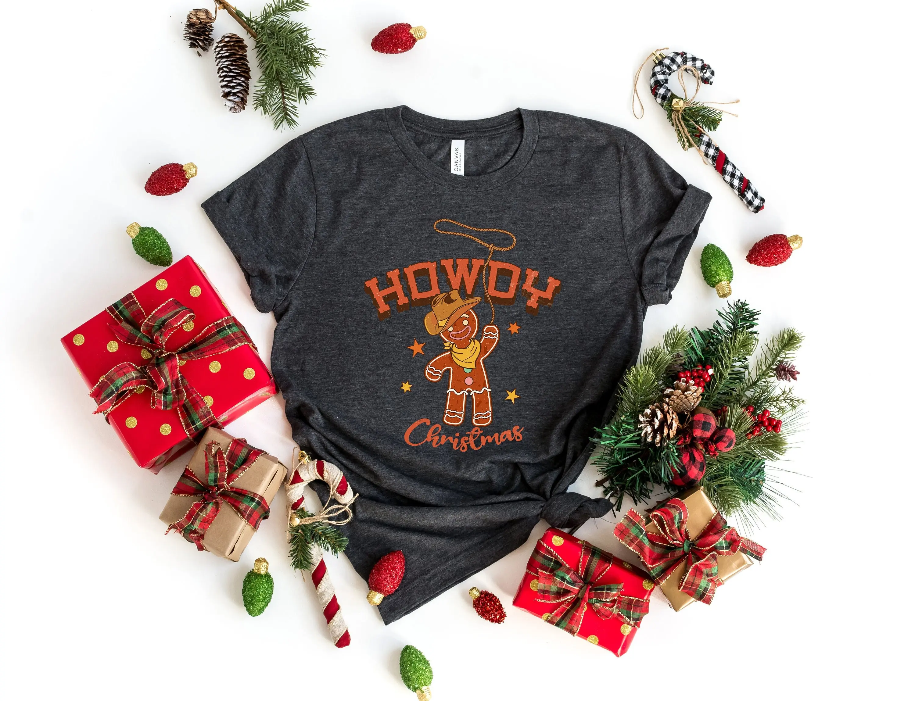 Рождественская толстовка Howdy Gingerbread Cookie Santa Cowboy в стиле ретро, винтажная толстовка в стиле хихо
Рождественская толстовка Howdy Gingerbread Cookie Santa Cowboy в стиле ретро, винтажная толстовка в стиле хихо