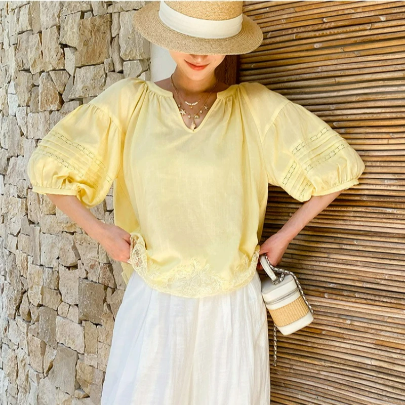 French Style Loose Vintage Boho Blouse Shirt Women Yellow Long Sleeve Lace Ruffle V-neck Hollow Out Sexy Casual Vacation Tops
French Style Loose Vintage Boho Blouse Shirt Women Yellow Long Sleeve Lace Ruffle V-neck Hollow Out Sexy Casual Vacation Tops