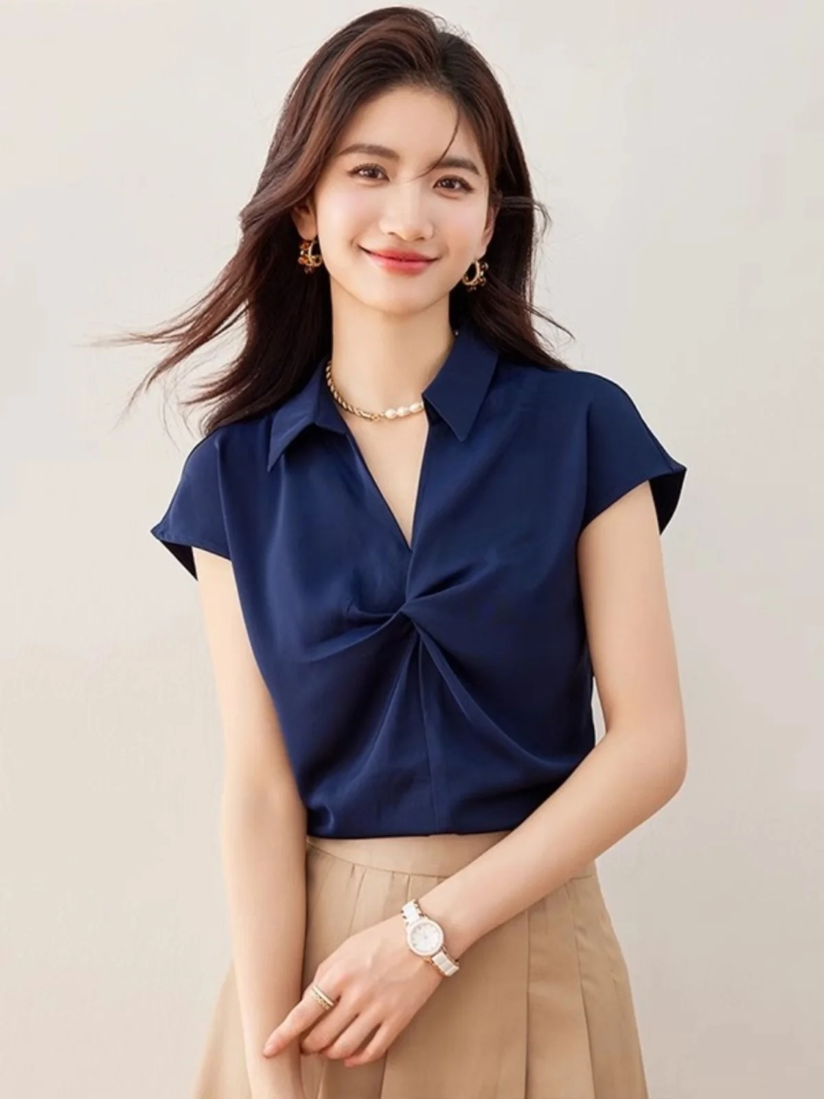 Unique Knot Short Sleeve Shirt Women's Summer Intellectual Turn-down Collar Color Shirt Trendy Top Original Design Slim...
Unique Knot Short Sleeve Shirt Women's Summer Intellectual Turn-down Collar Color Shirt Trendy Top Original Design Slim...