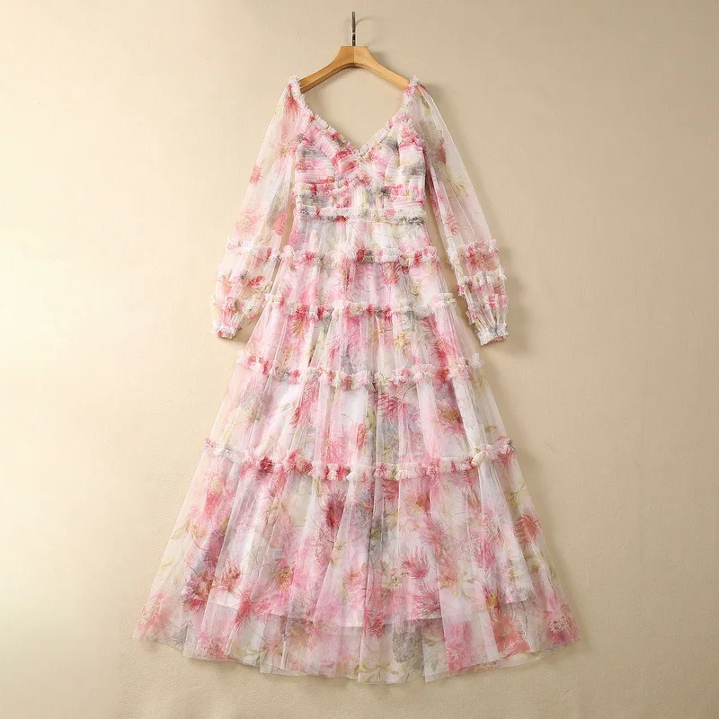 European and American women's dress 2023 summer new style Long sleeve V-neck Fashion gauze pink printed Pleated dress
European and American women's dress 2023 summer new style Long sleeve V-neck Fashion gauze pink printed Pleated dress