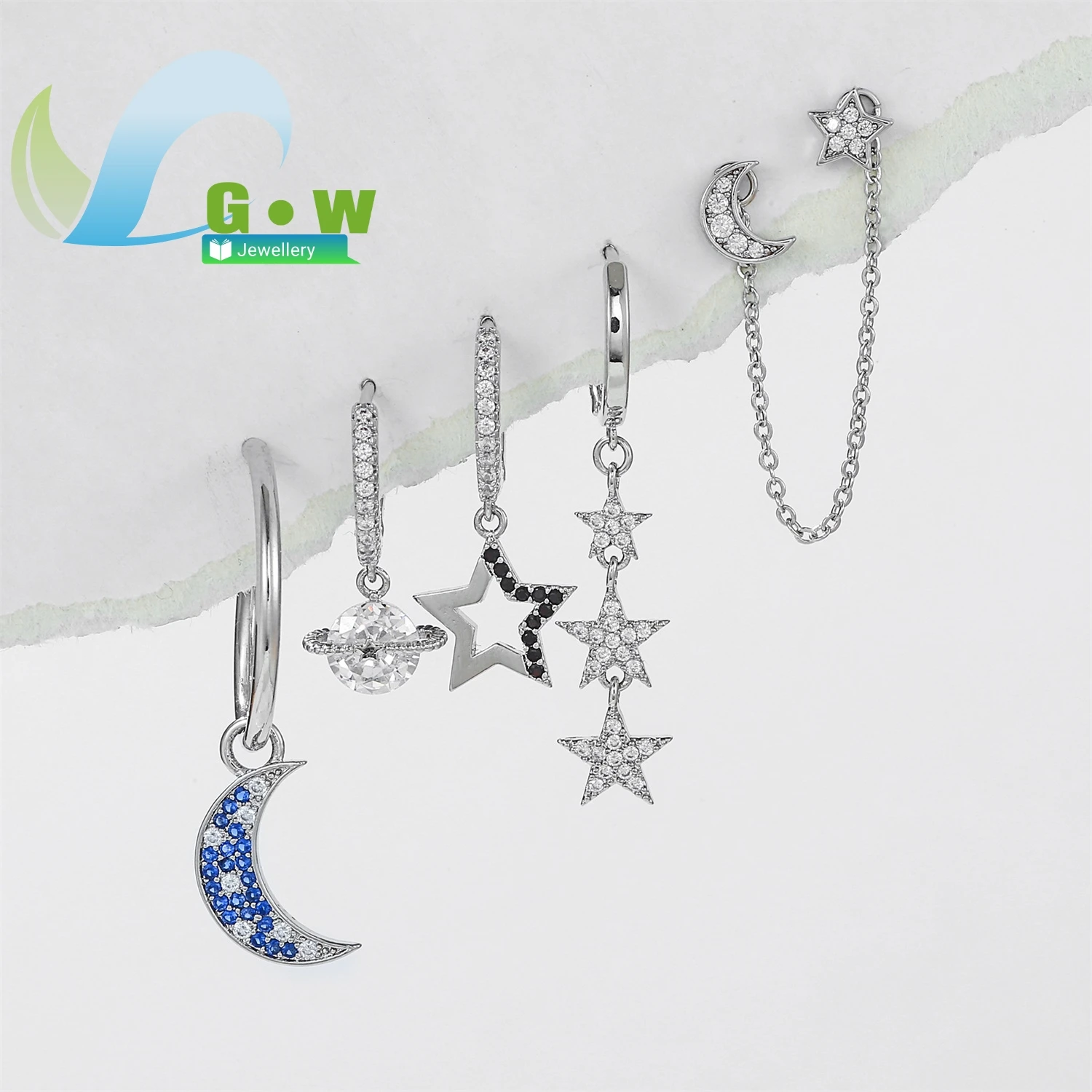 Серьги-гвоздики S925 из серебра с асимметричными звездами и лунами, инкрустированные цирконием, с кисточками, без прокола, для женщин, хит продаж
Серьги-гвоздики S925 из серебра с асимметричными звездами и лунами, инкрустированные цирконием, с кисточками, без прокола, для женщин, хит продаж