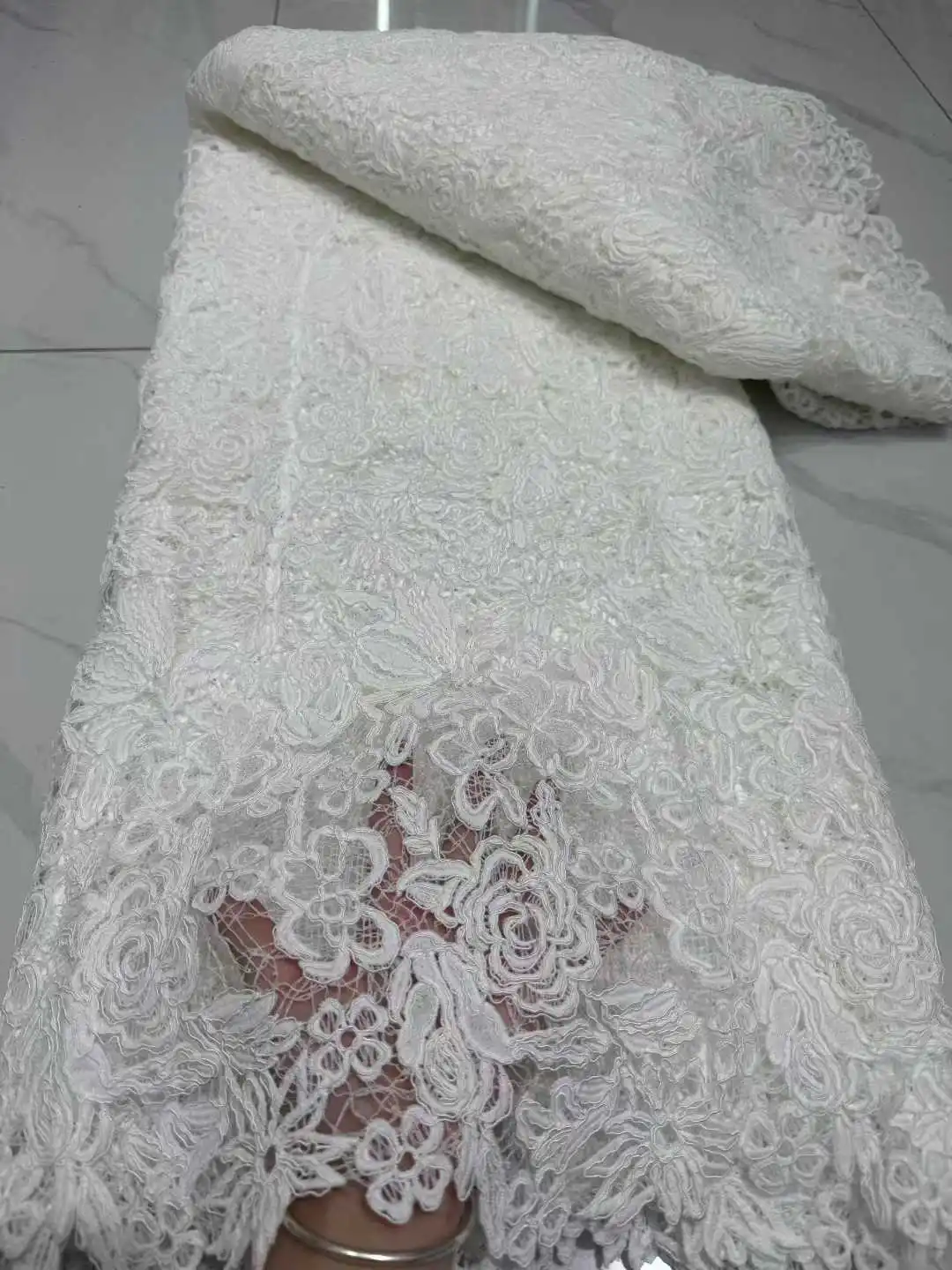 Hot Sale 2025 New Guipure Lace Fabric African Nigerian French for High End Wedding Party Bride Sewing Dress
Hot Sale 2025 New Guipure Lace Fabric African Nigerian French for High End Wedding Party Bride Sewing Dress