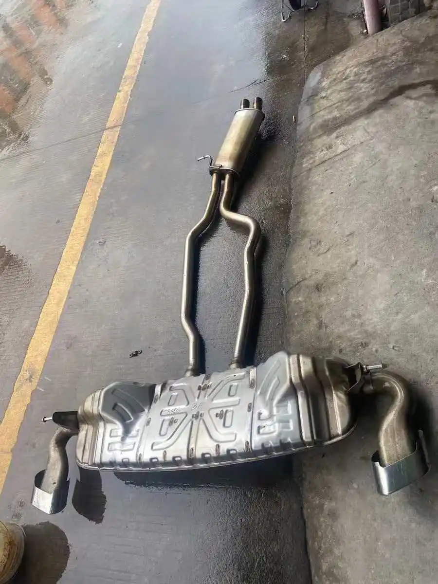 Exhaust Muffler Assembly OE 7L6253211K for VW Touareg 7L 2007-2010, Car Exhaust System Replacement
Exhaust Muffler Assembly OE 7L6253211K for VW Touareg 7L 2007-2010, Car Exhaust System Replacement