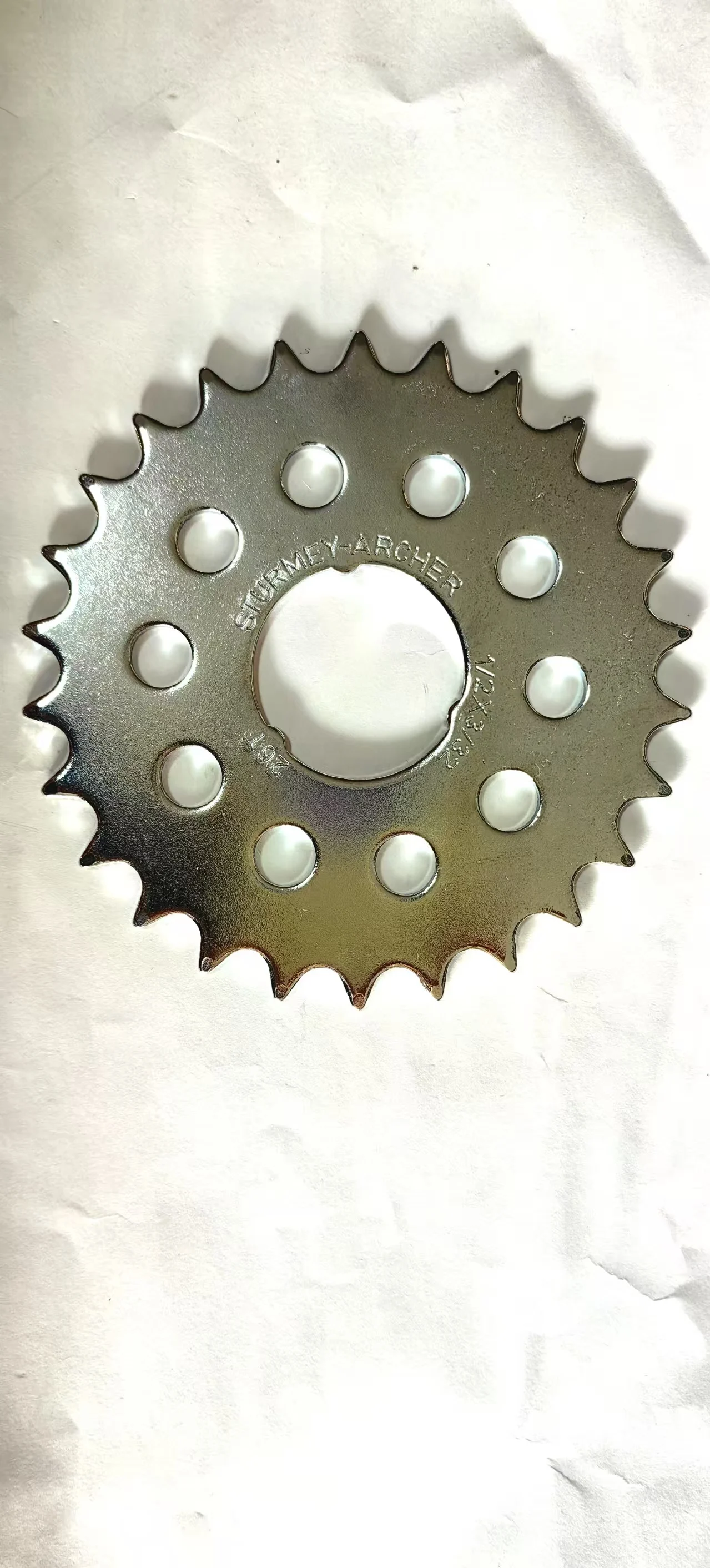 SA Sturmey-Archer 26T Sprocket 3 speed 5 speed 1/2 x 3/32 Cog Drive freewheel 35mm diameter
SA Sturmey-Archer 26T Sprocket 3 speed 5 speed 1/2 x 3/32 Cog Drive freewheel 35mm diameter