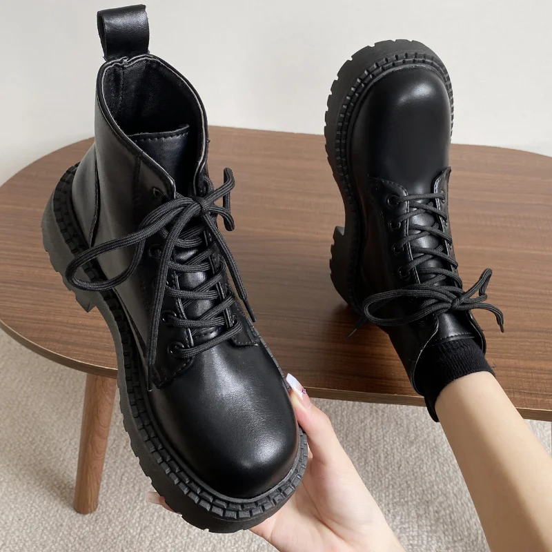 2023 Autumn and Winter New All-match Plus Velvet Ankle Boots Thick Sole Boots New Single Boots Platform Boots Women
2023 Autumn and Winter New All-match Plus Velvet Ankle Boots Thick Sole Boots New Single Boots Platform Boots Women