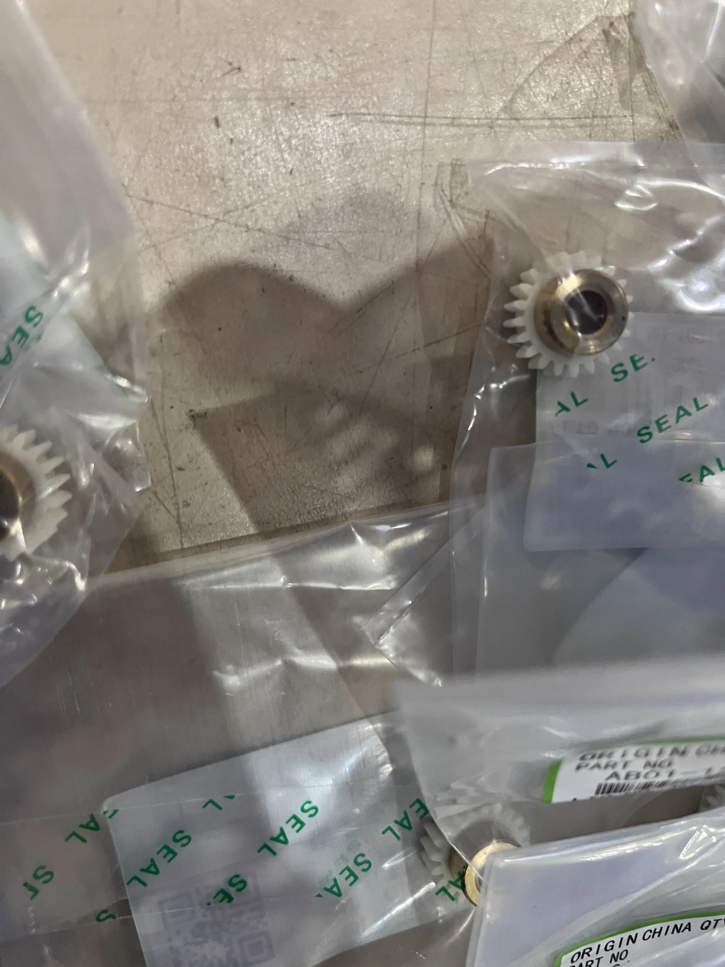 5PCS AB01-1591 High Quality Carton Pickup Roller Unit Gear For Ricoh MP 8001 7500 7001 7502 7503 2075 Copier Printer Parts
5PCS AB01-1591 High Quality Carton Pickup Roller Unit Gear For Ricoh MP 8001 7500 7001 7502 7503 2075 Copier Printer Parts