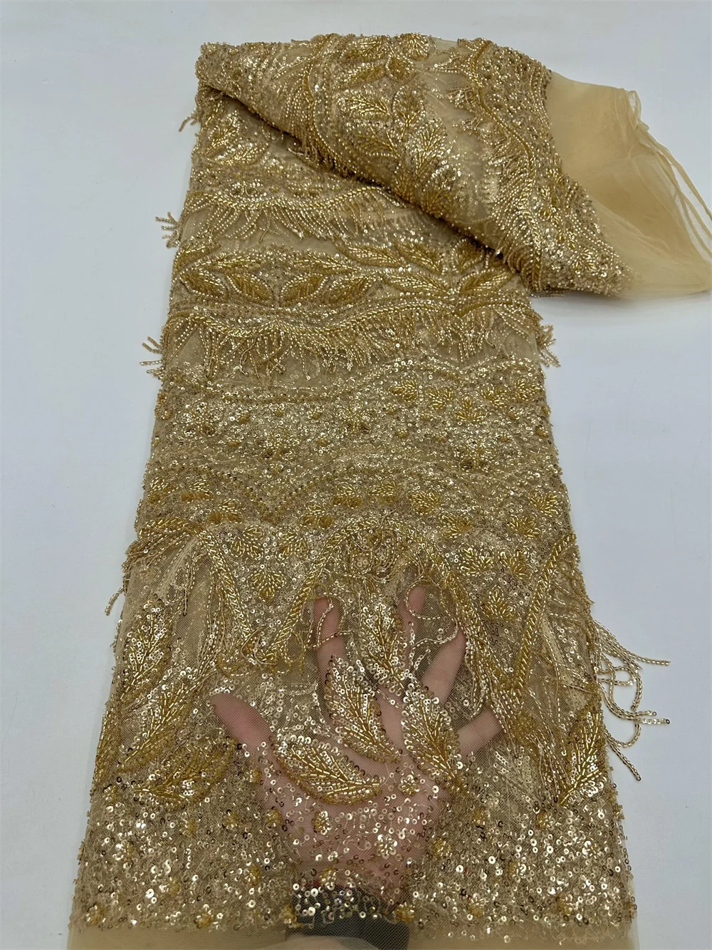 2026 Luxury French Mesh Embroidery Beaded Lace Fabric African Nigerian Sequins Lace Fabric For Wedding Dress Sewing Material
2026 Luxury French Mesh Embroidery Beaded Lace Fabric African Nigerian Sequins Lace Fabric For Wedding Dress Sewing Material