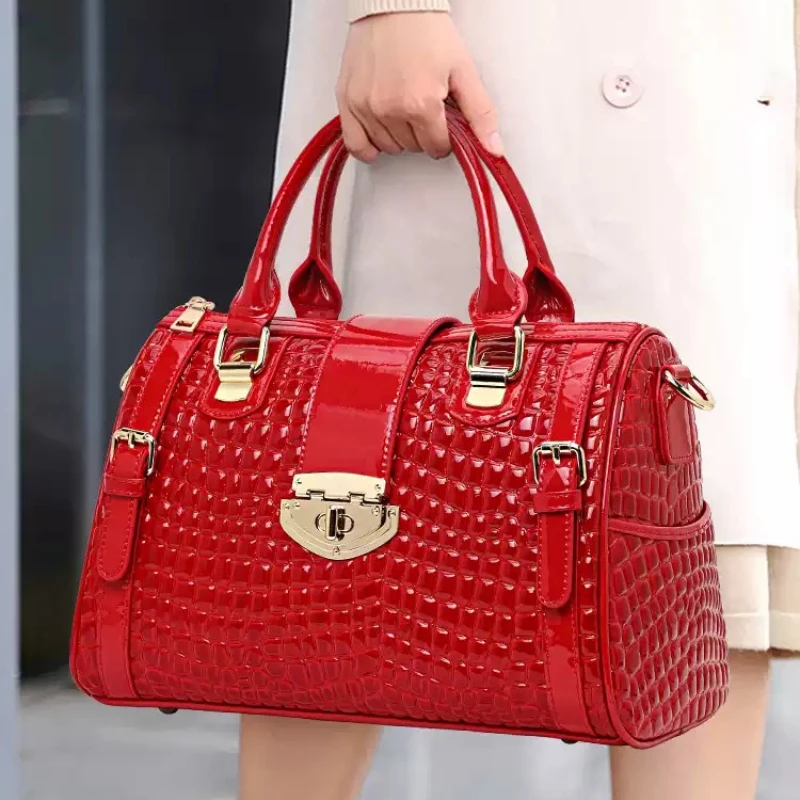 Red Crocodile Embossed Shoulder Bag, Genuine Leather Cowhide Handbag for Women, Fashionable Casual Commute Daily
Red Crocodile Embossed Shoulder Bag, Genuine Leather Cowhide Handbag for Women, Fashionable Casual Commute Daily