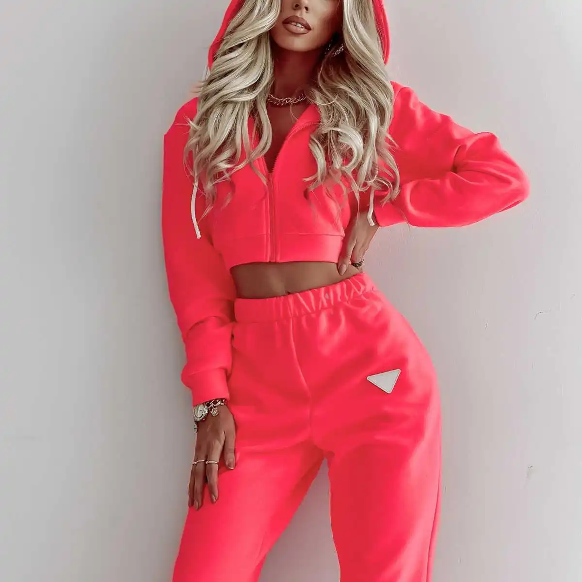 Casual Long Sleeve Hoodie Set Women's Spring Autumn Color Hooded Pants Pocket Design Comfortable Breathable Cotton Blend
Casual Long Sleeve Hoodie Set Women's Spring Autumn Color Hooded Pants Pocket Design Comfortable Breathable Cotton Blend