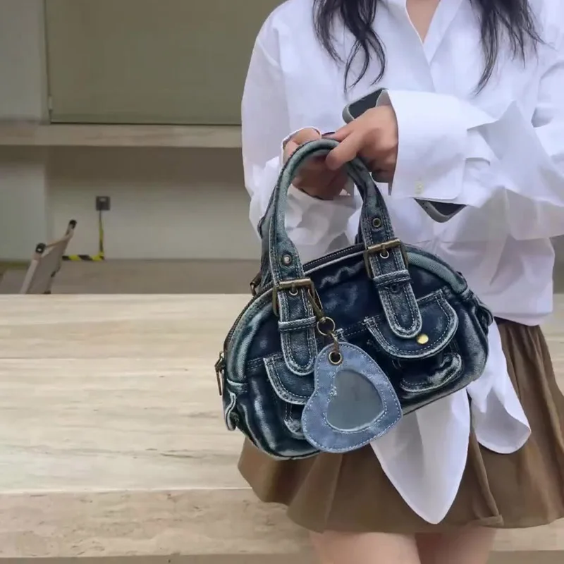 2025 new retro women's satchel top handle handbag denim bag luxury designer small pocket shoulder cross body hand dumpling bag
2025 new retro women's satchel top handle handbag denim bag luxury designer small pocket shoulder cross body hand dumpling bag