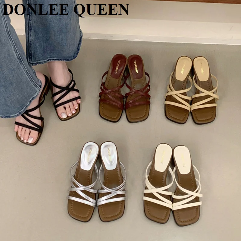 Новинка 2023 года, летние тапочки на толстом высоком каблуке, женские шлепанцы без шнуровки, элегантные туфли-лодочки, женские сандалии, тапочки для отдыха, обувь для вечеринок
Новинка 2023 года, летние тапочки на толстом высоком каблуке, женские шлепанцы без шнуровки, элегантные туфли-лодочки, женские сандалии, тапочки для отдыха, обувь для вечеринок